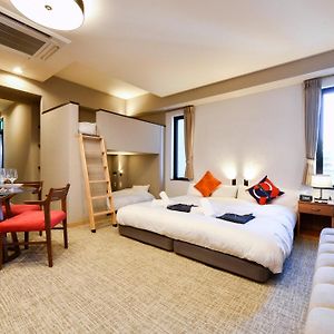 Superior Familie Kamer met een King Size Bed